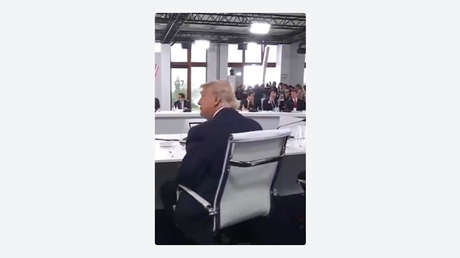 "Tengo la silla más baja de la sala": Trump bromea en el almuerzo del G7 (VIDEO)