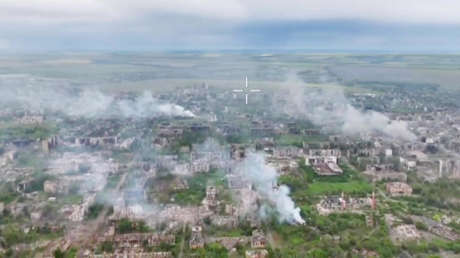 Rusia libera en Donbass una urbe clave para el derrumbe del frente oriental de Kiev