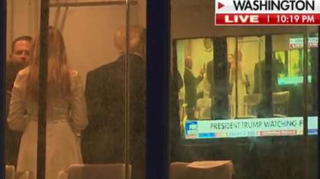 VIDEO: Trump se ve a sí mismo viendo una transmisión en directo