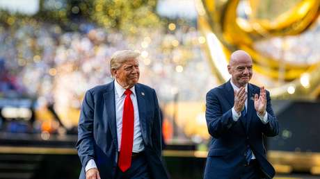Medios: Trump pidió al jefe de la FIFA revertir tarjeta roja de futbolista estadounidense