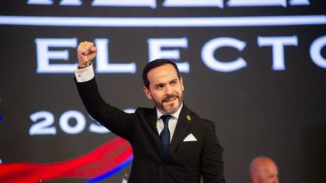 De la Espriella propone una inédita toma de posesión en Colombia