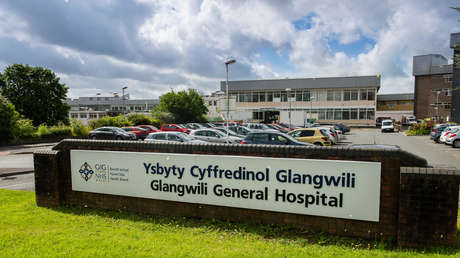 Hospital británico cierra tras brote de una enfermedad rara y contagiosa
