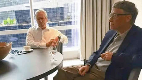 Warren Buffett habla sobre la relación de Bill Gates con Epstein
