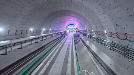 China culmina el túnel de una de las mayores autopistas submarinas del mundo (VIDEO)