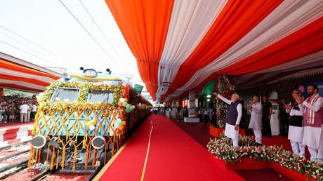 Modi inaugura el primer tren de hidrógeno para pasajeros en la India (VIDEO)