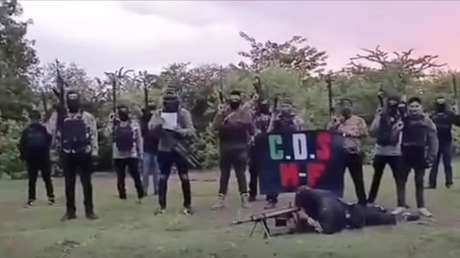 Grupo criminal lanza un mensaje tras la masacre de un exalcalde y otras víctimas colgadas en México