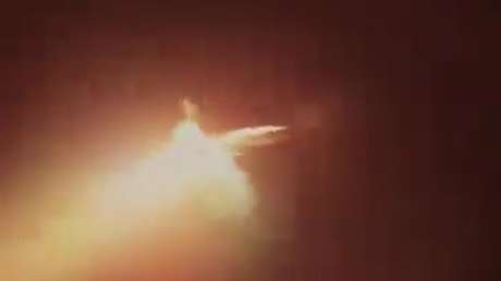 VIDEO: Lanzamiento de drones iraníes contra bases de EE.UU. en Kuwait