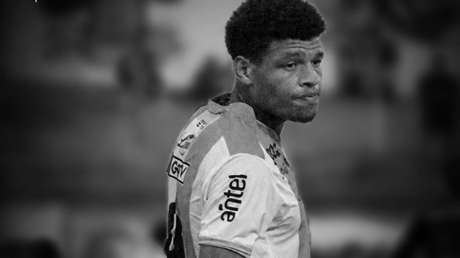 Muere un futbolista uruguayo días después de protagonizar un escándalo con un club argentino
