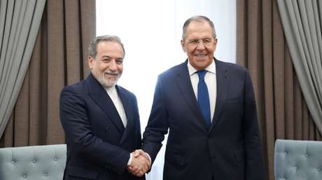 Lavrov se reúne con el canciller iraní ante la creciente escalada en Oriente Medio