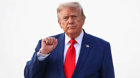 Trump sobre la montaña con supuesta instalación nuclear iraní: "Si no llegamos a un acuerdo, la eliminaremos"