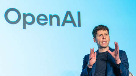 El jefe de OpenAI cuenta cómo se volvió "adicto" a TikTok