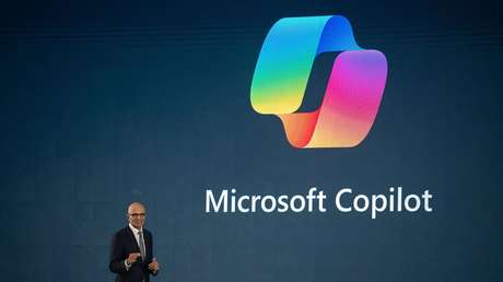 Jefe de Microsoft frena en seco por esta razón a las empresas que abrazan a la IA