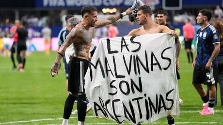 La FIFA investiga a Argentina por la bandera de Malvinas: estas son las posibles sanciones