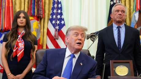 "Prácticas bárbaras": Trump toma medidas contra cirugías de género y tratamiento hormonal para menores
