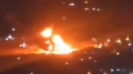 VIDEOS: Enorme explosión en un depósito de combustible en la región kurda de Irak