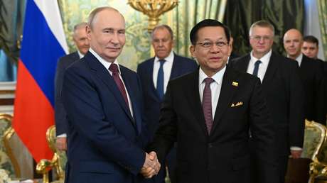 Putin se reúne con su homólogo de Myanmar para impulsar la cooperación bilateral