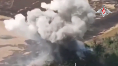 VIDEO: Ejército ruso asesta golpe contra formación ucraniana