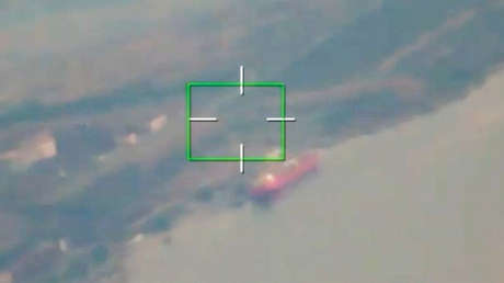 Drones rusos castigan a buques al servicio de las fuerzas de Kiev (VIDEO)