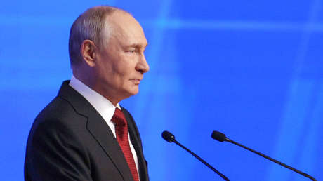 El Kremlin explica por qué Putin no se reunió con el jefe de la CIA