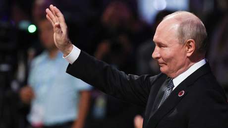 Putin: Rusia suministra ayuda esencial a Irán en este difícil período para el país