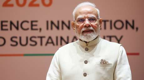 Modi a Putin: "La India está dispuesta a ayudar en los esfuerzos de paz"