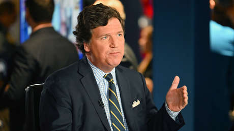 Experto explica a Tucker Carlson por qué hay tanto empeño en crear IA más inteligente que las personas