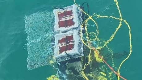 China prueba con éxito la primera planta solar submarina del mundo