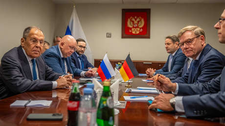 "Sacó unas notas y leyó un texto": Lavrov comenta la reunión con su homólogo alemán