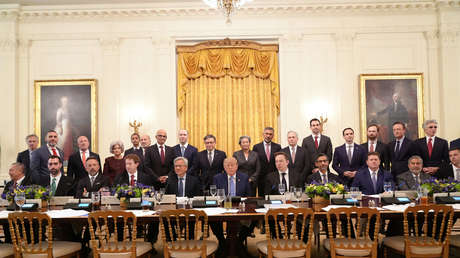 Unidad en público, divisiones en privado: magnates tecnológicos chocan por la autorregulación de la IA