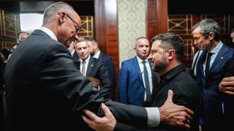 "¿Fondos ilimitados para la corrupta camarilla de Zelenski?": destrozan a Merz tras su visita a Kiev